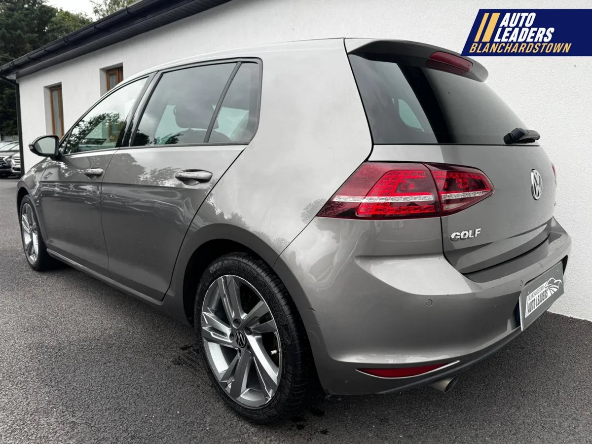 VOLKSWAGEN GOLF 1.6 TDI HL 115 BHP NAV LEATHER - Image 4