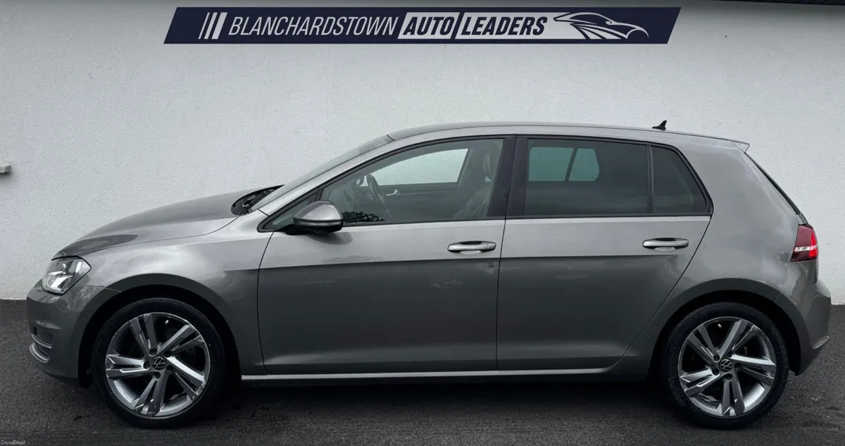 VOLKSWAGEN GOLF 1.6 TDI HL 115 BHP NAV LEATHER - Image 2