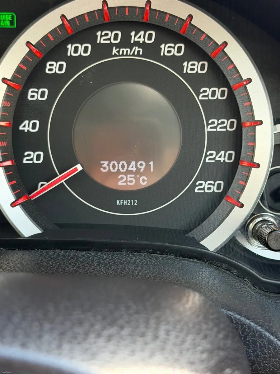 Honda Accord 2012 - Image 5