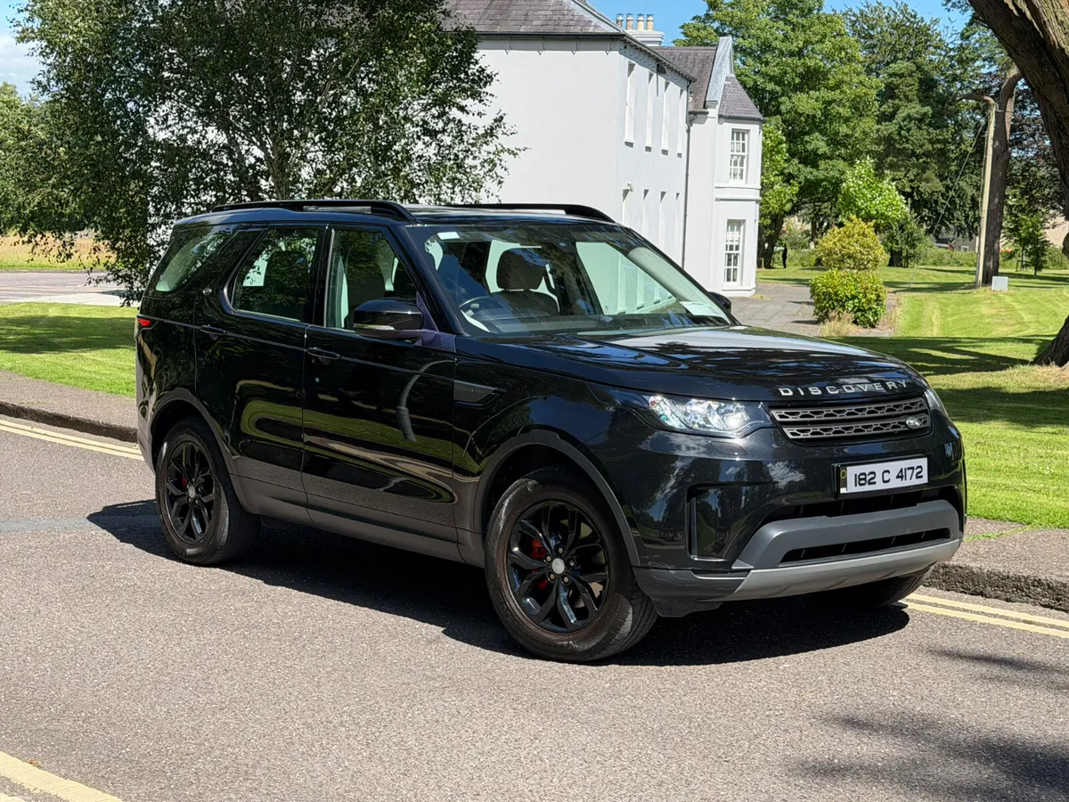 Land Rover Discovery 2018 Immacuate Jeep - Image 3