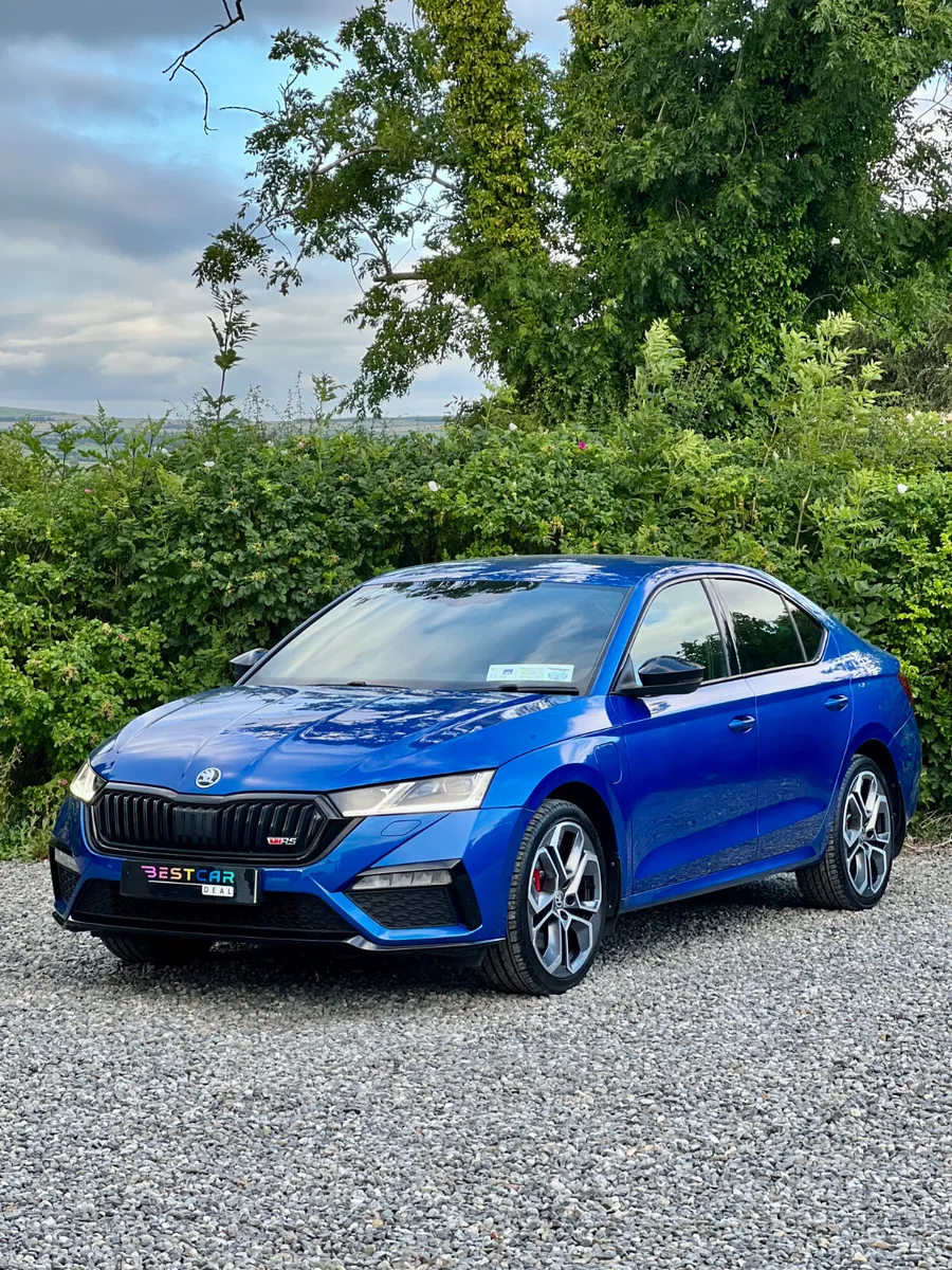 2022 Skoda Octavia RS iV 1.4 TSI PEH 245hp DSG - Image 6