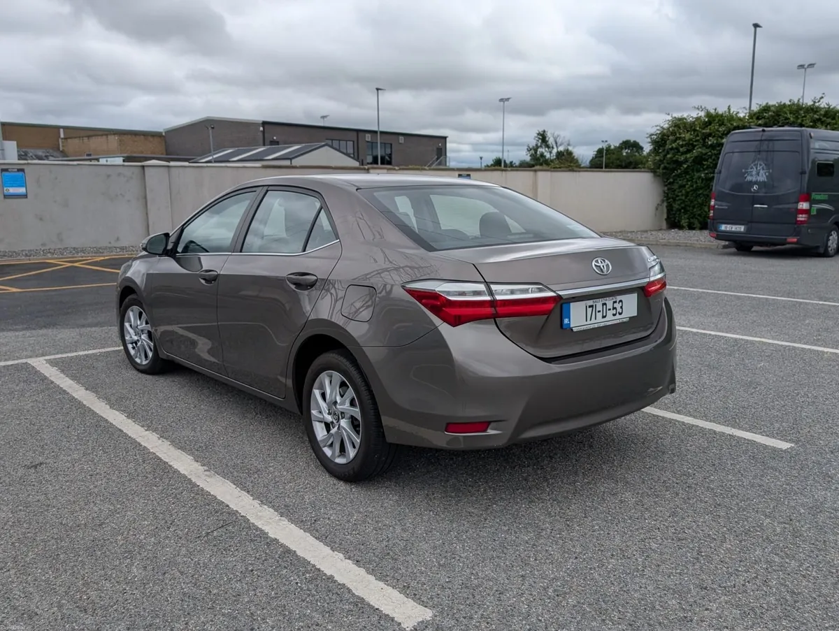 2017 Toyota Corolla 1.4 D4D Luna (Low Mileage) - Image 4