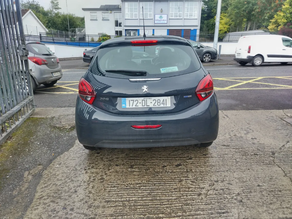Peugeot 208 2017 - Image 3