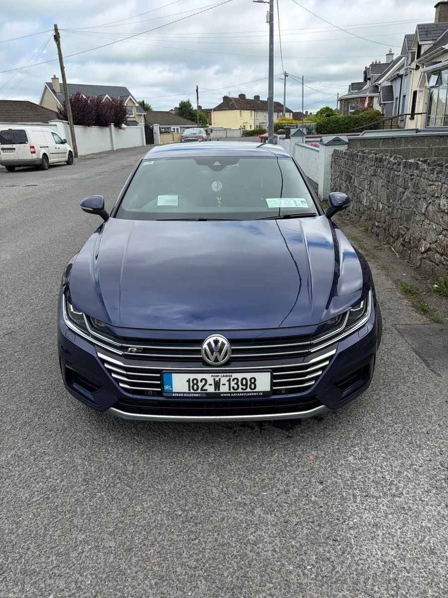 Volkswagen  r line - Image 2