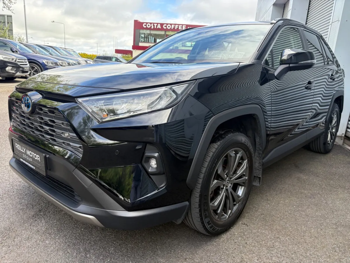 Toyota RAV4 2.5 PETROL HYBRID SOL - Image 3