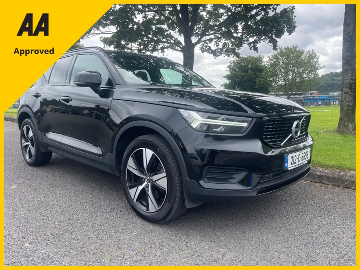 Volvo XC40 1.5 T4 R-DESIGN RECHARGE FREE DELIVERY - Image 2