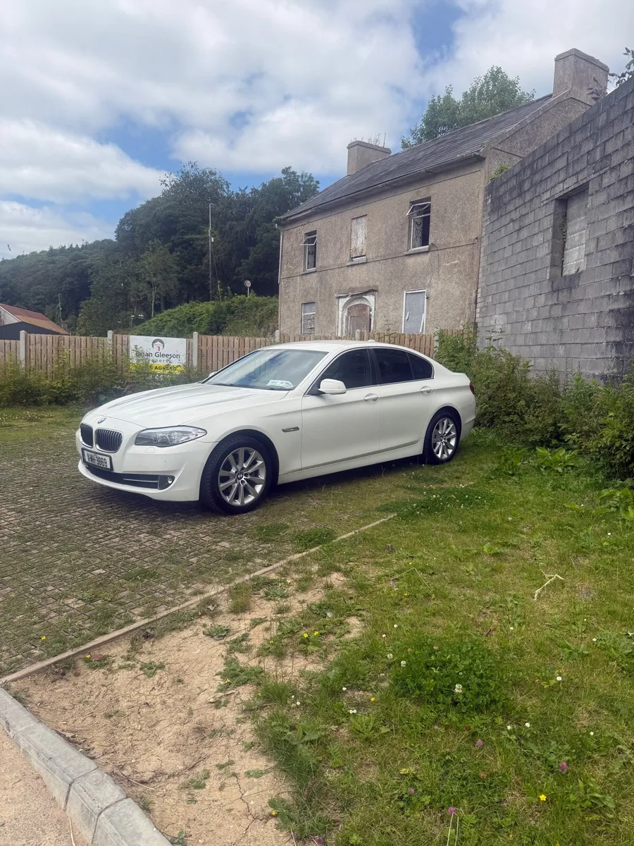 BMW 2011 White 520D M Sport - Image 5
