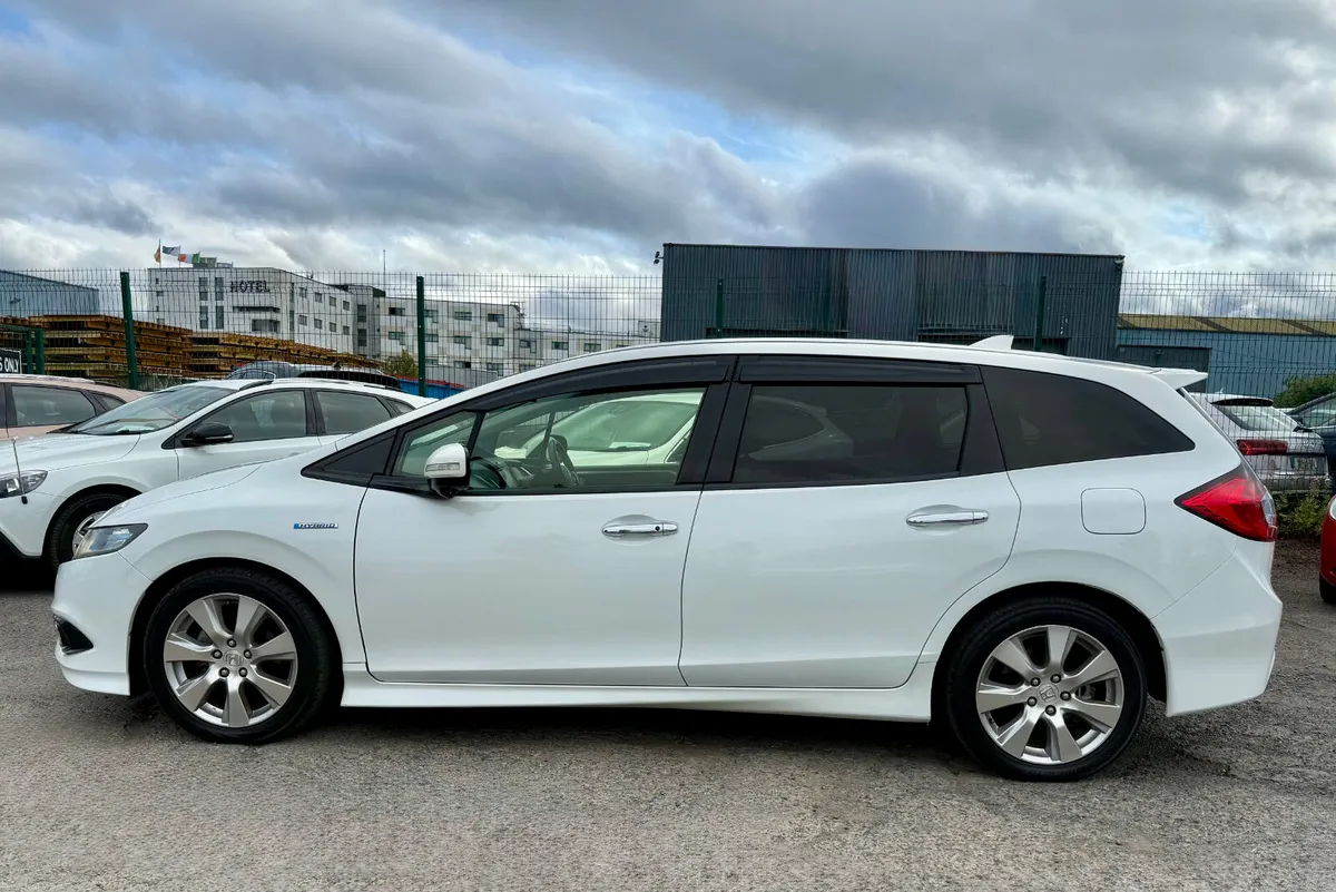 HONDA JADE 2016 /1.5, HYBRID/ - Image 5