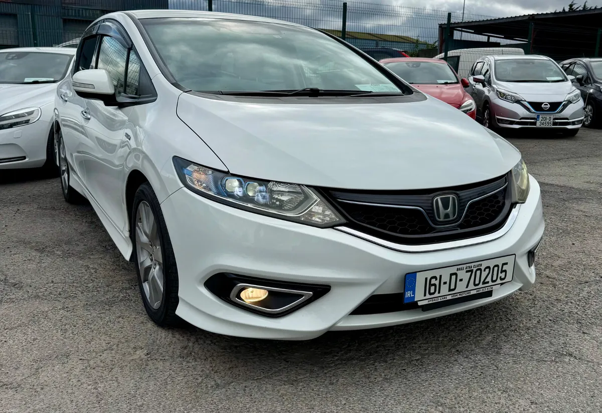 HONDA JADE 2016 /1.5, HYBRID/ - Image 1