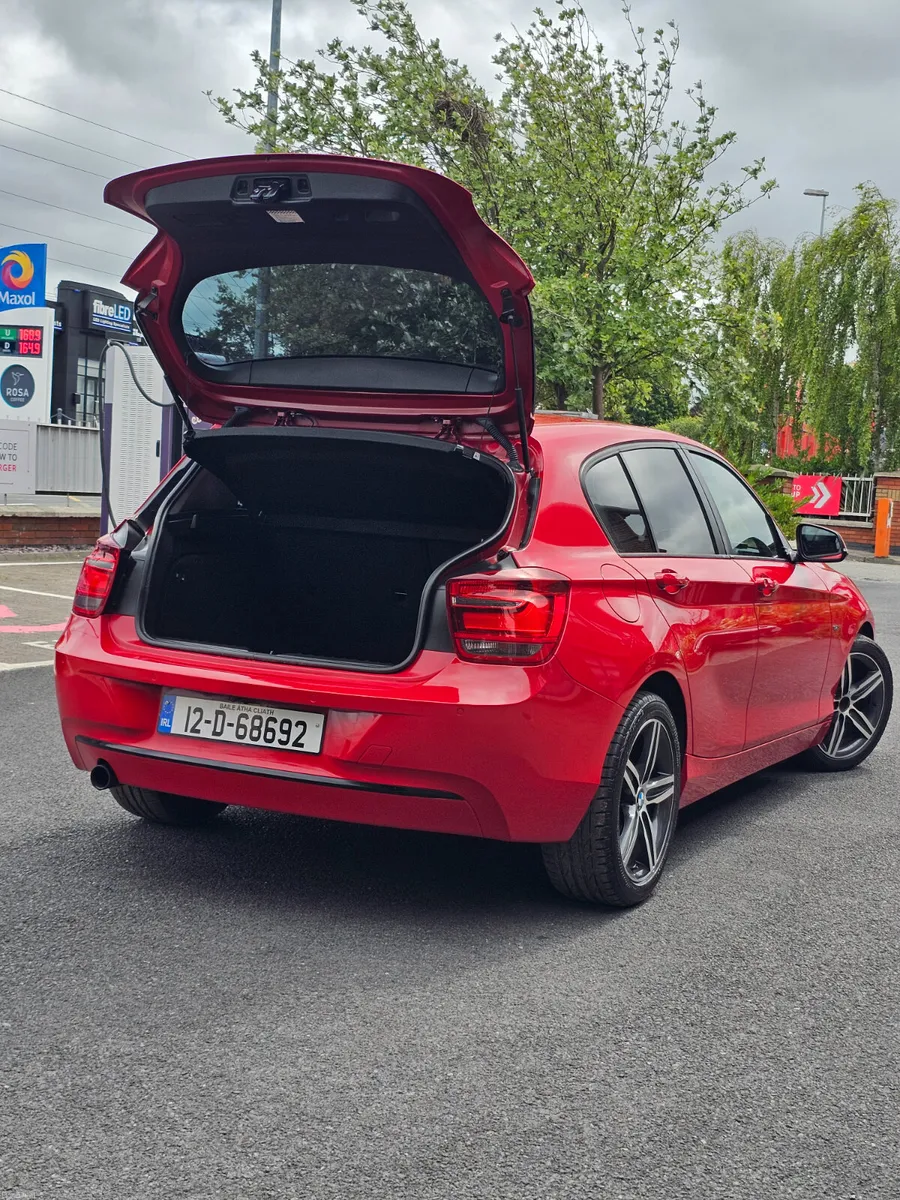 BMW 1-Series 120i 2012 Automatic - Image 4