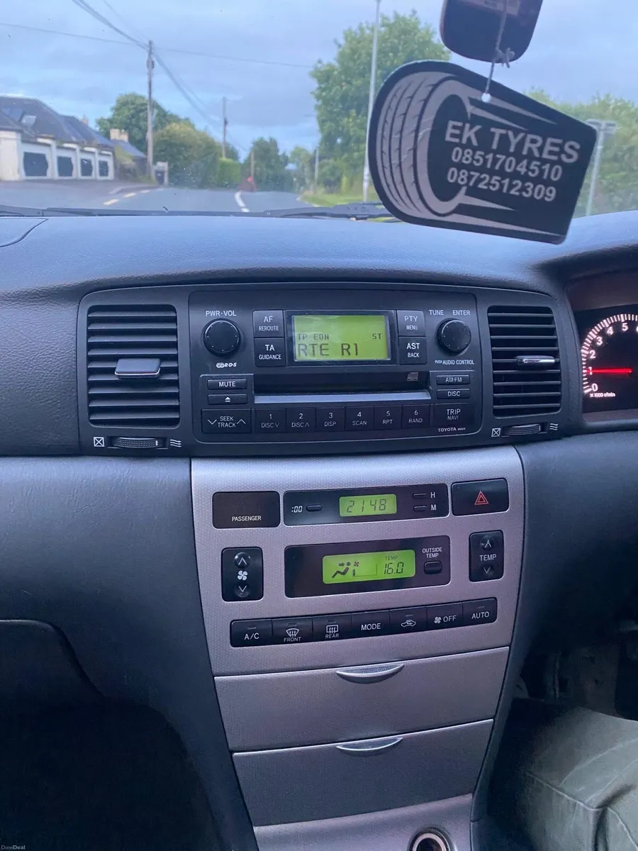 Toyota Corolla 2006 - Image 2