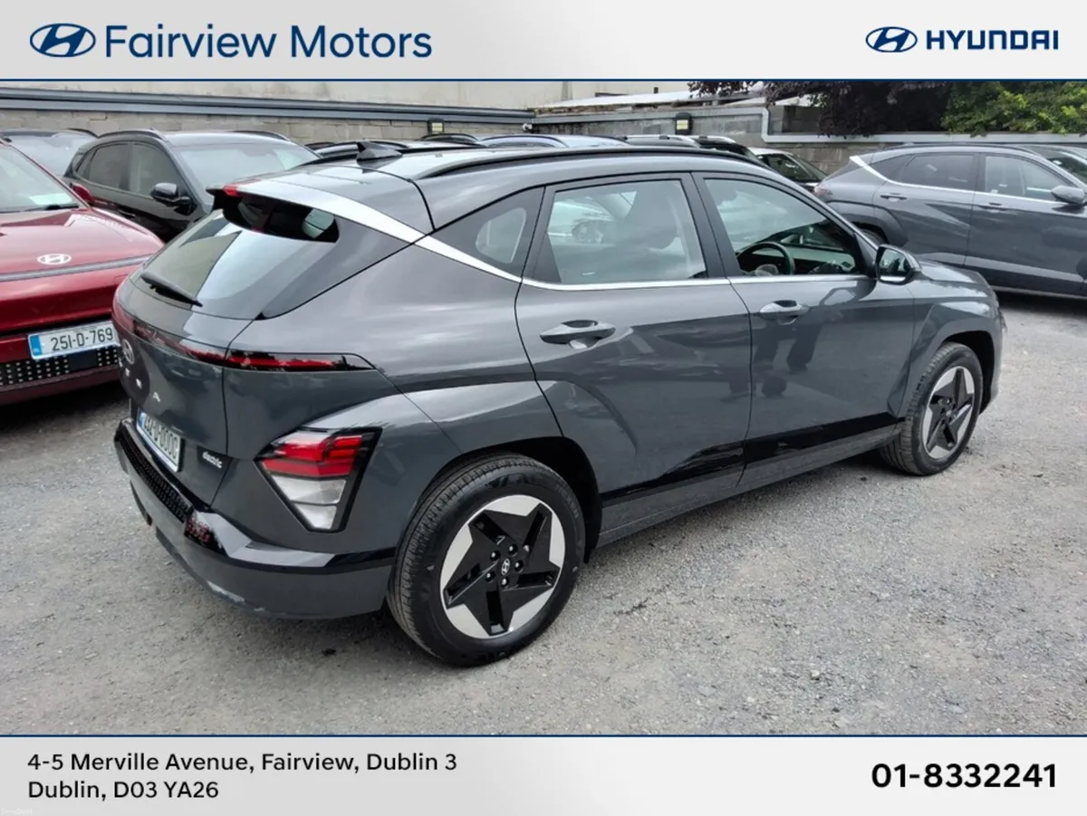 Hyundai KONA ADVANCE EV 65Kw ** LONG RANGE BATTERY - Image 2