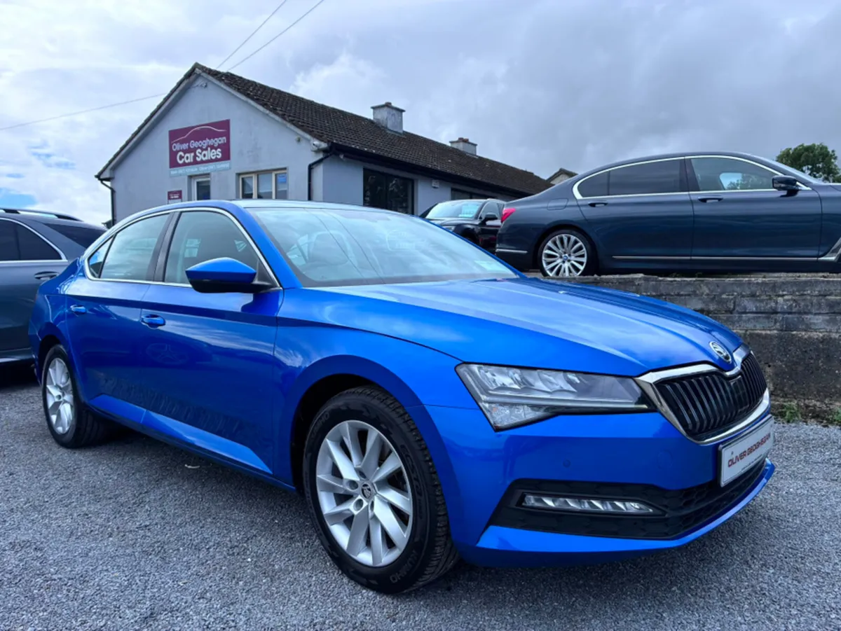 Skoda Superb AMBITION 2.0 TDI 150 BHP (LOW KLMS) - Image 1