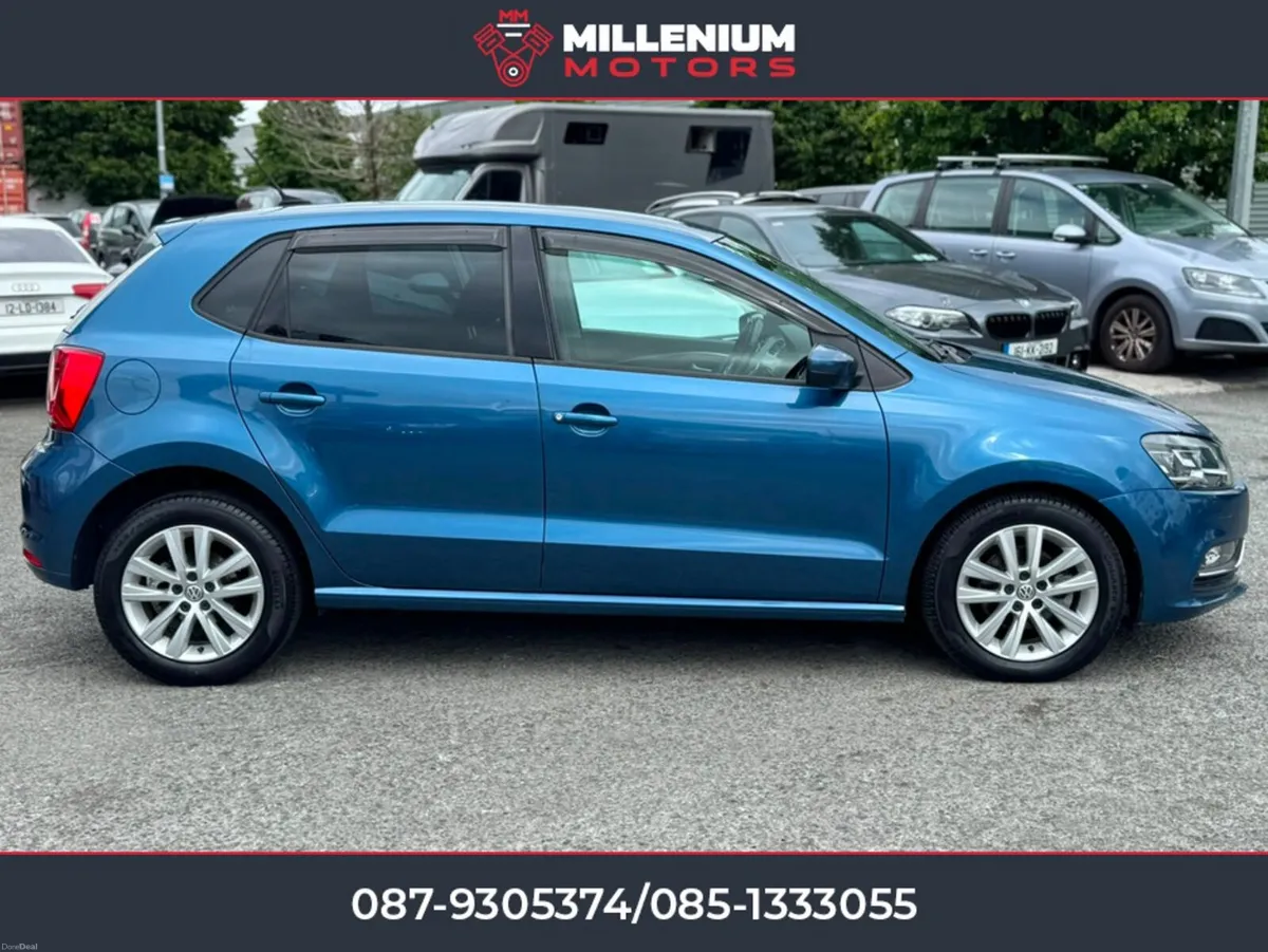Volkswagen Polo TOP SPEC//IMMACULATE//LOW KMS - Image 2