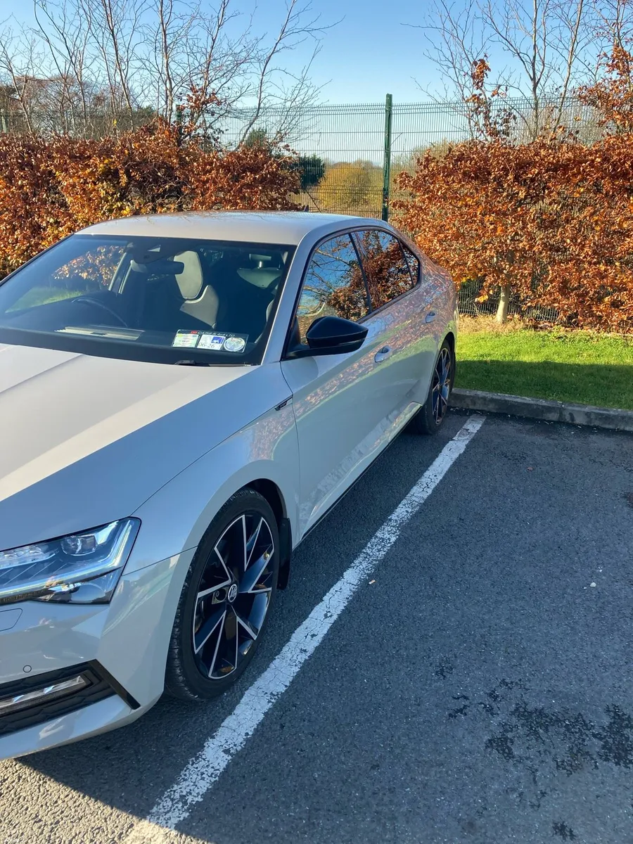 Skoda Superb Sportline Plus 190bhp DSG - Image 4