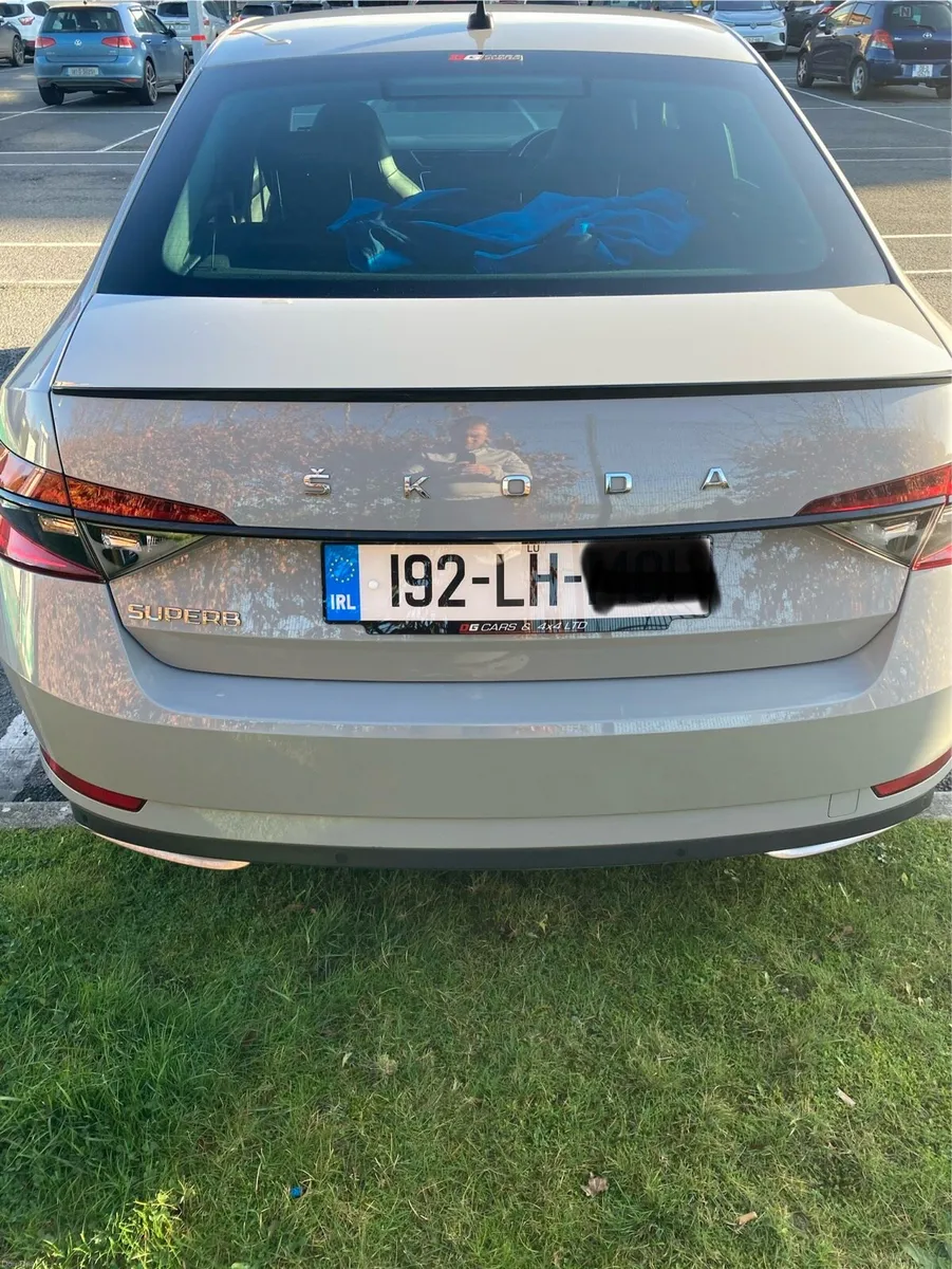 Skoda Superb Sportline Plus 190bhp DSG - Image 5