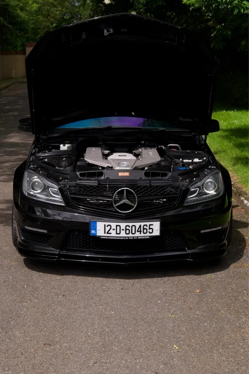 C63 AMG - Image 2
