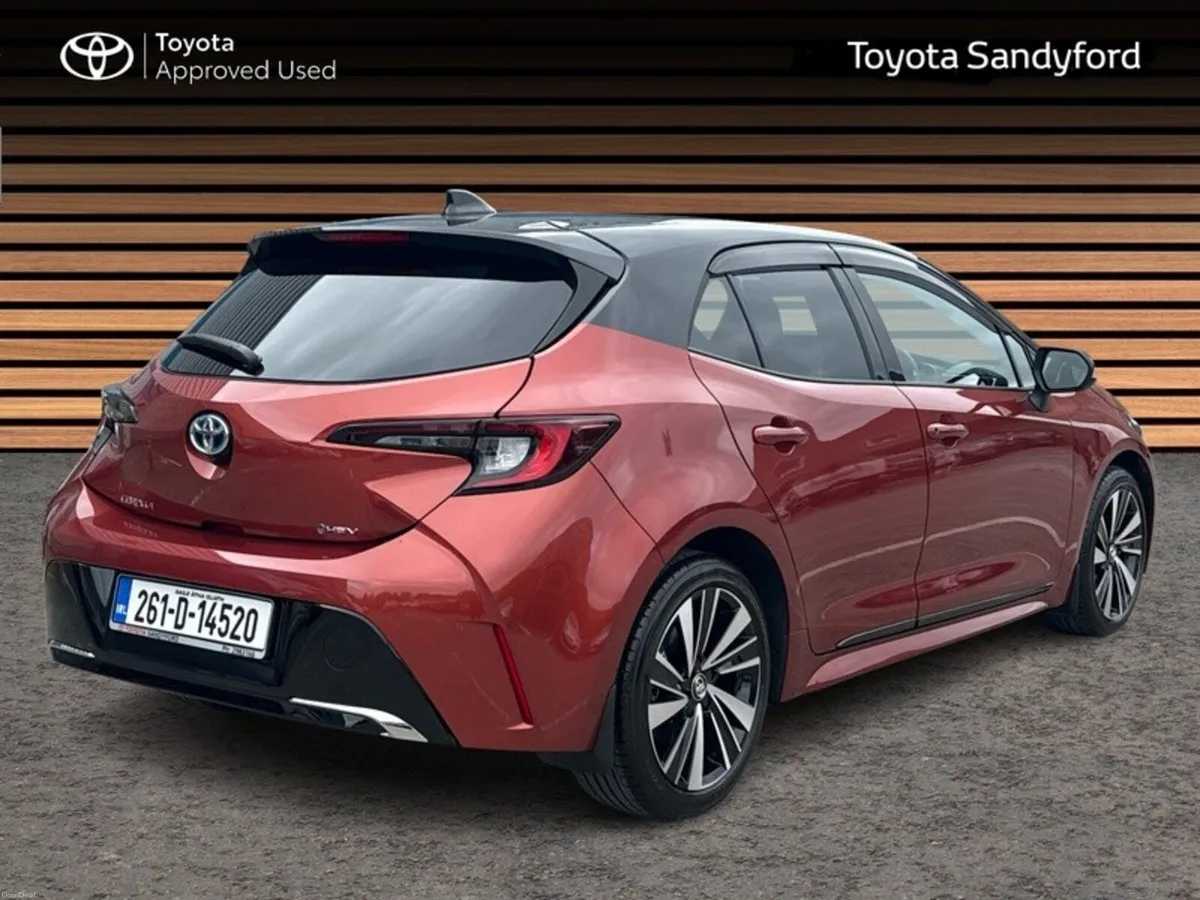Toyota Corolla LUNA SPORT HATCHBACK // AIR CON // - Image 2