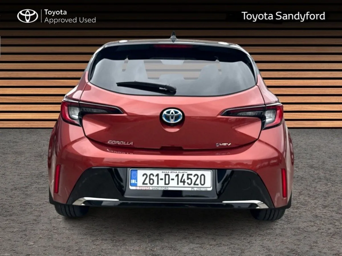 Toyota Corolla LUNA SPORT HATCHBACK // AIR CON // - Image 4