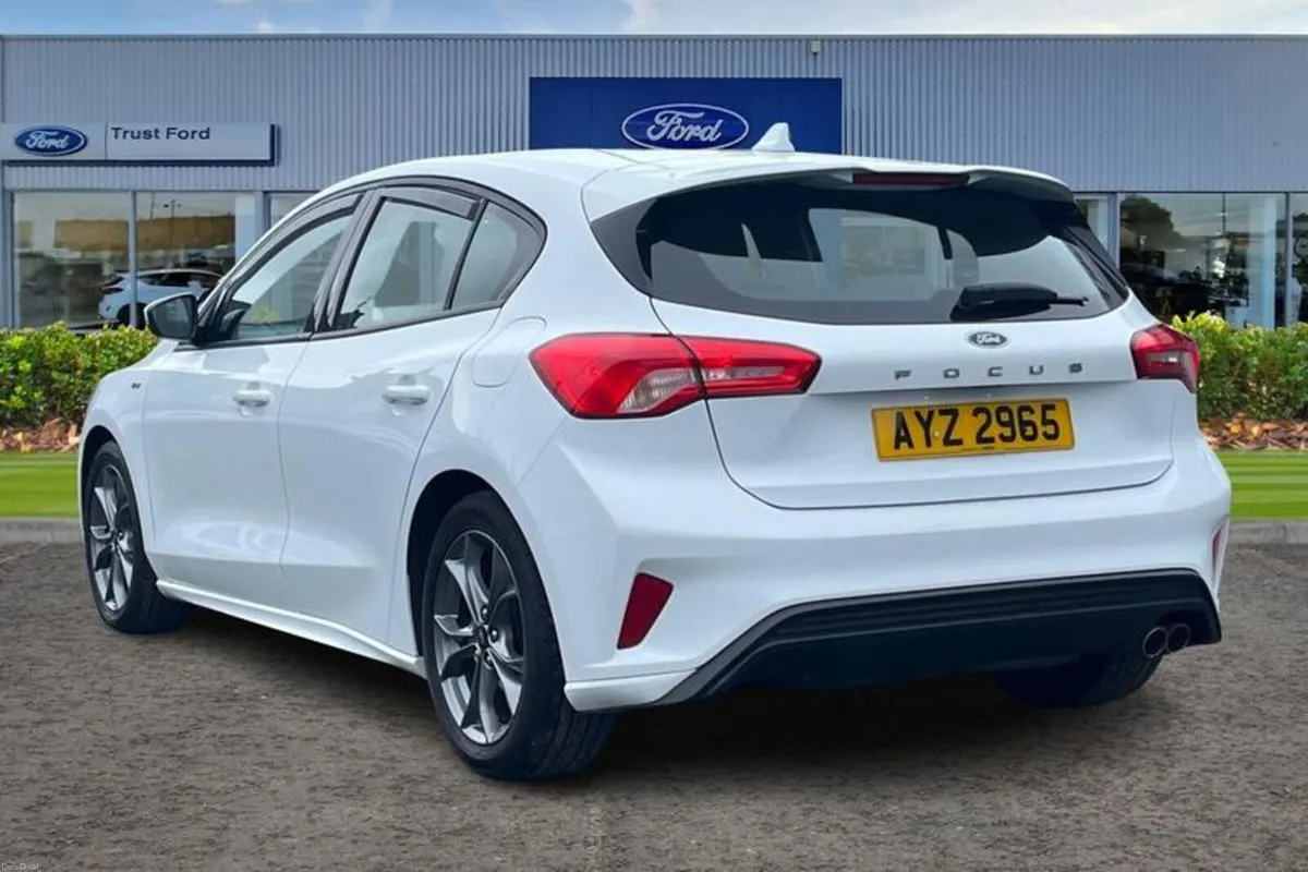 Ford Focus ST-Line - Image 2