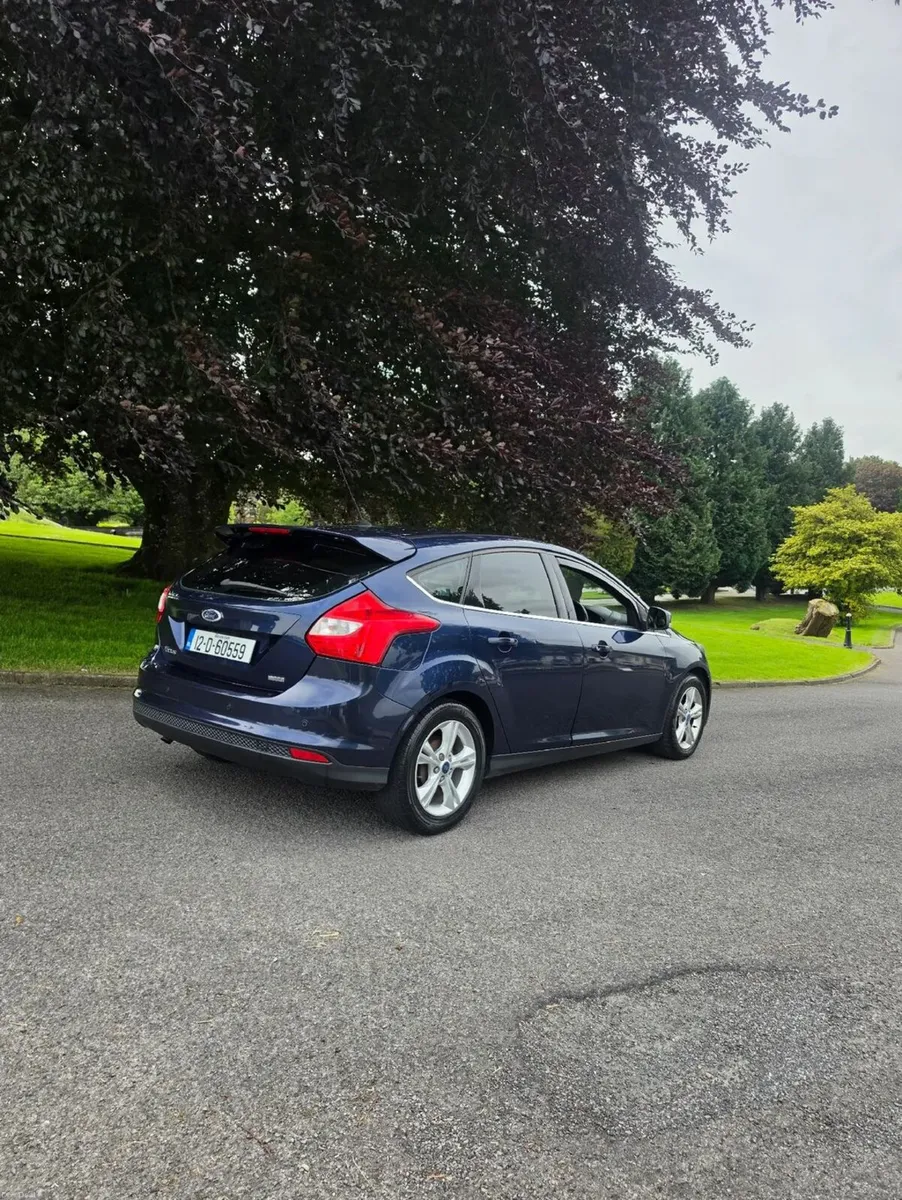 •2012Ford Focus 1.L ecobost NEW NCT price 3750€ - Image 3