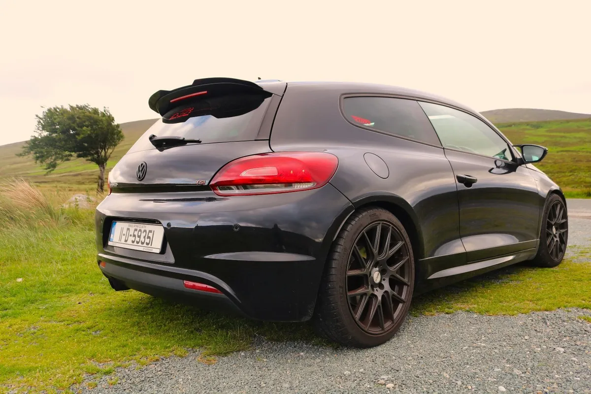 Volkswagen Scirocco 2011 - Image 3
