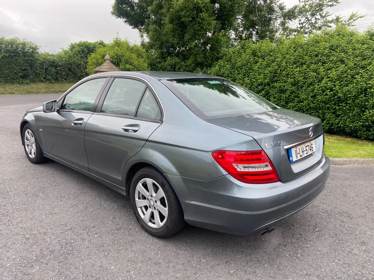 Mercedes-Benz C-180 blue efficiency Auto 2011 - Image 5