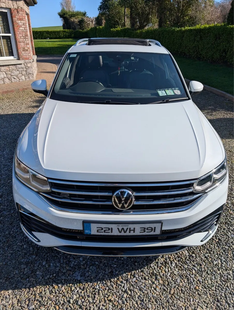 2022 VW Tiguan R-Line 2.0 TDI 150 BHP | Pan Roof - Image 2