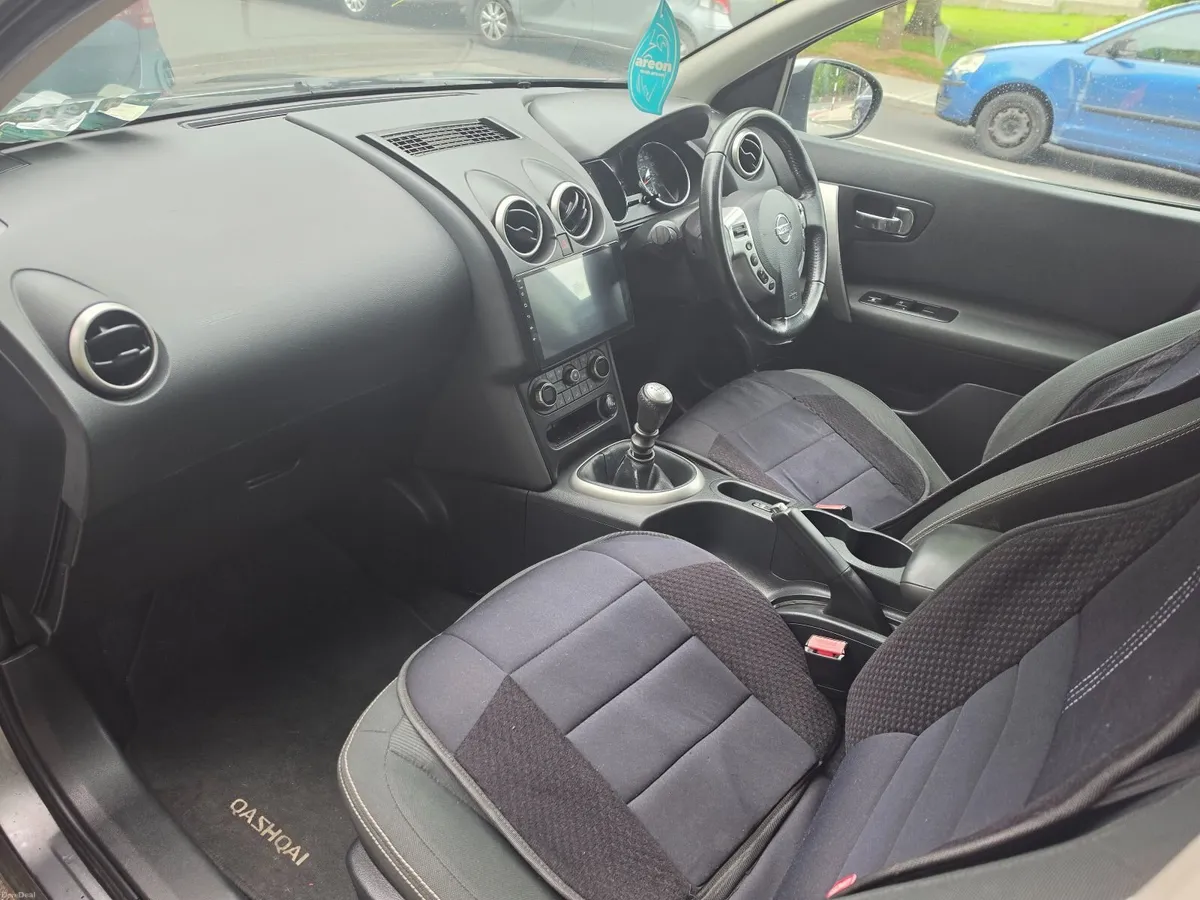 Nissan Qashqai 2011 - Image 5