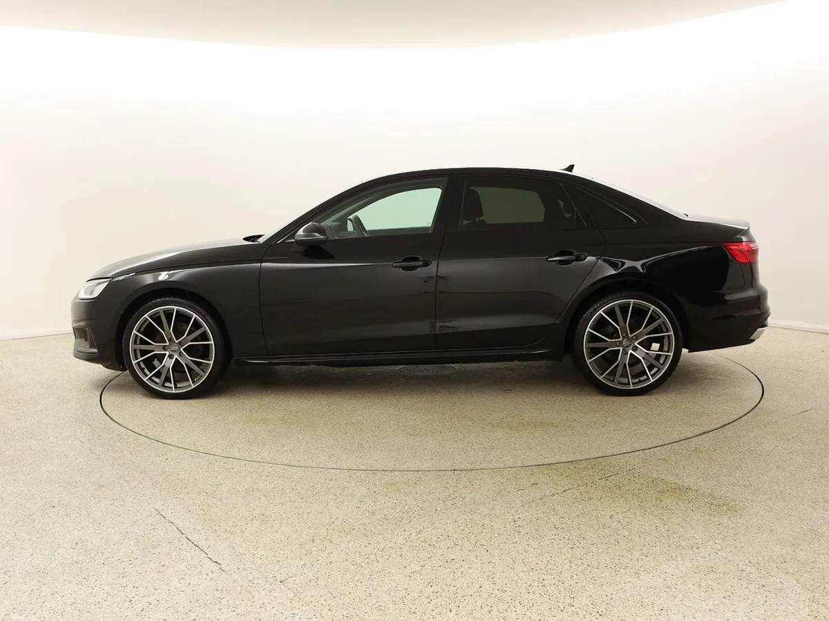 2022 AUDI A4 SPORT 2.0 35 TDI 163BHP AUTO BLACK ED - Image 4