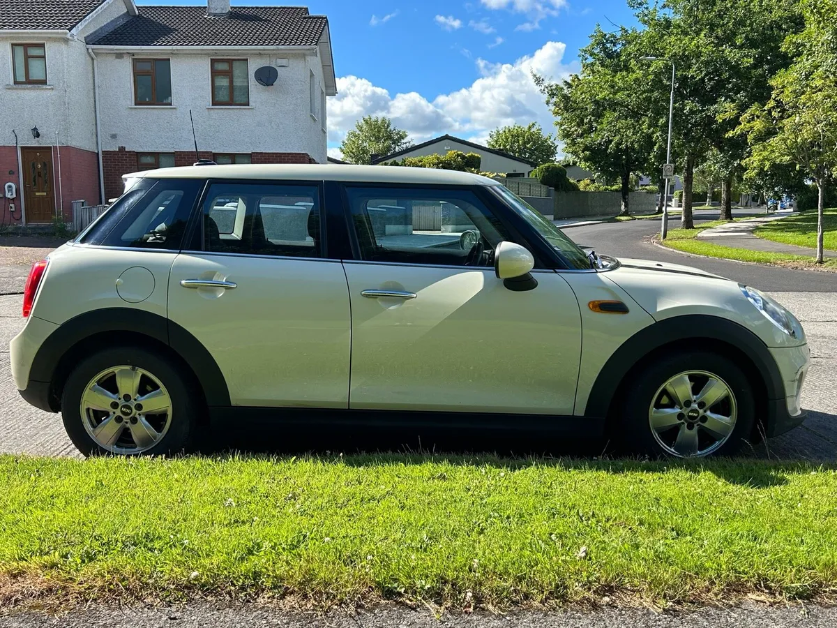 Mini One 5Dr - Image 6