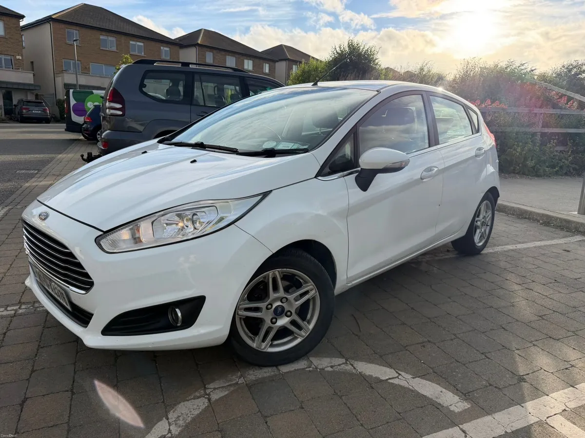 Ford fiesta !!!AUTOMATIC!!! - Image 3