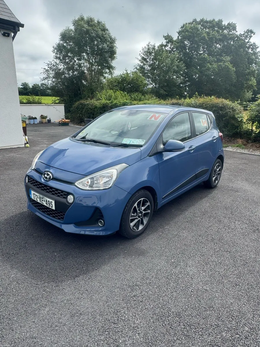 Hyundai I10 Deluxe Edition - Image 2