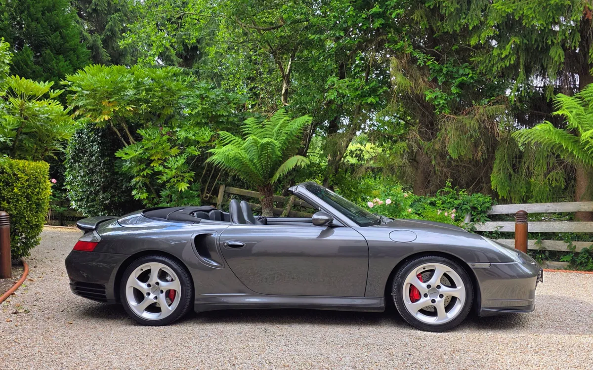 Porsche 911 Turbo Cabriolet - Tiptronic - Image 3