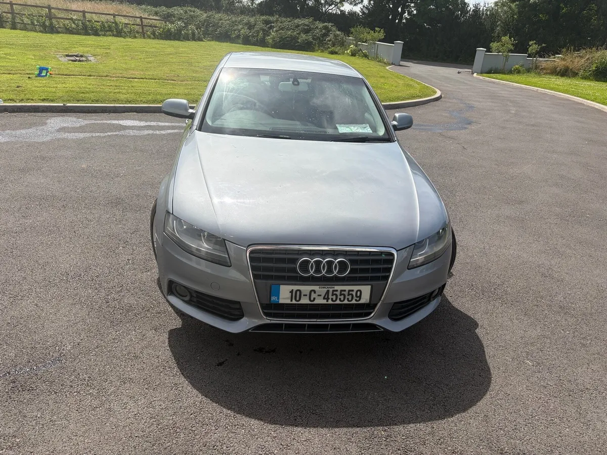 Audi A4 - Image 2