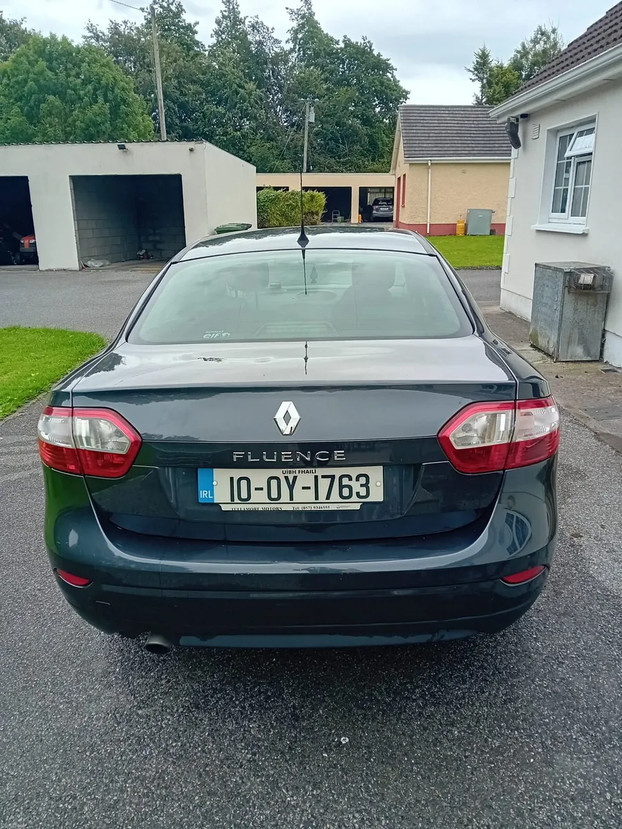 2010 renault fluence - Image 4