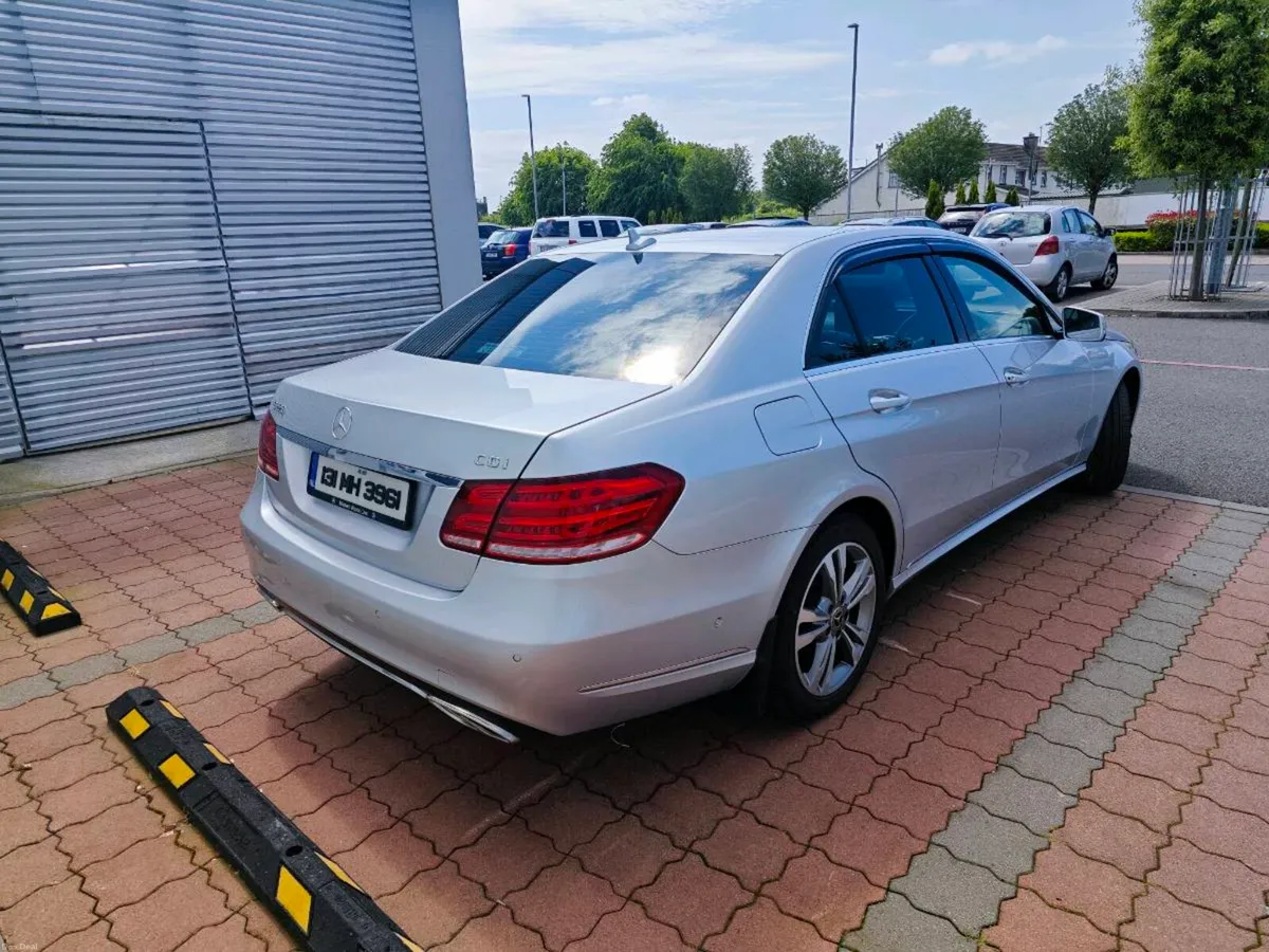 Mercedes E220cdi Automatic 2013 - Image 2