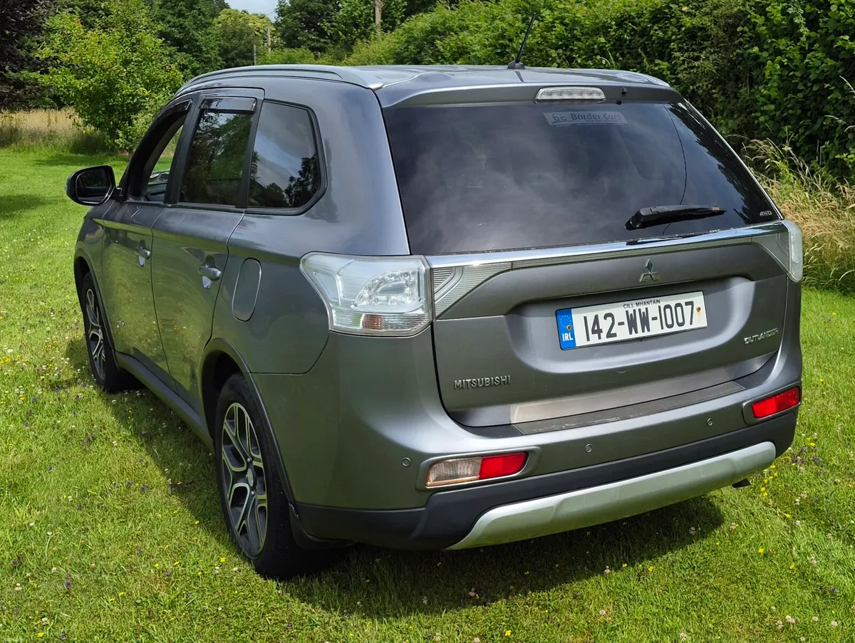 Mitsubishi Outlander - Image 4
