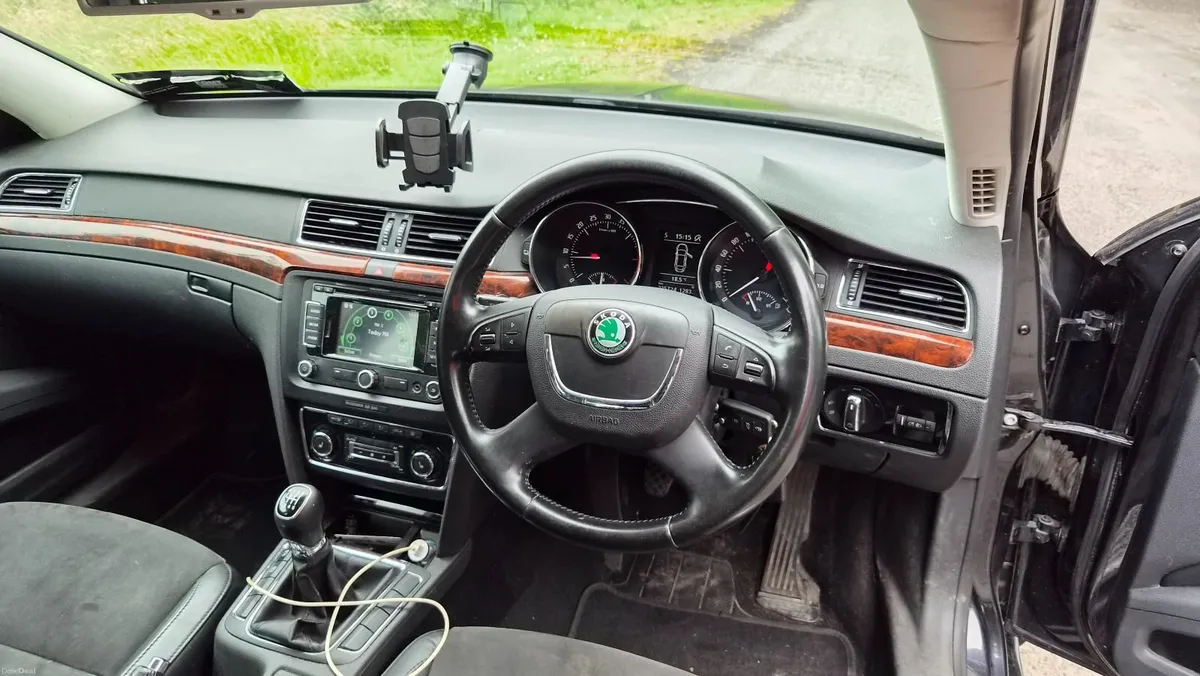 131 Skoda Superb 2.0 Tdi New Nct! - Image 3