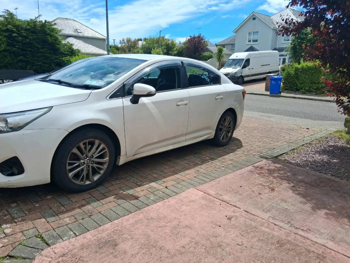 Toyota Avensis - Image 3