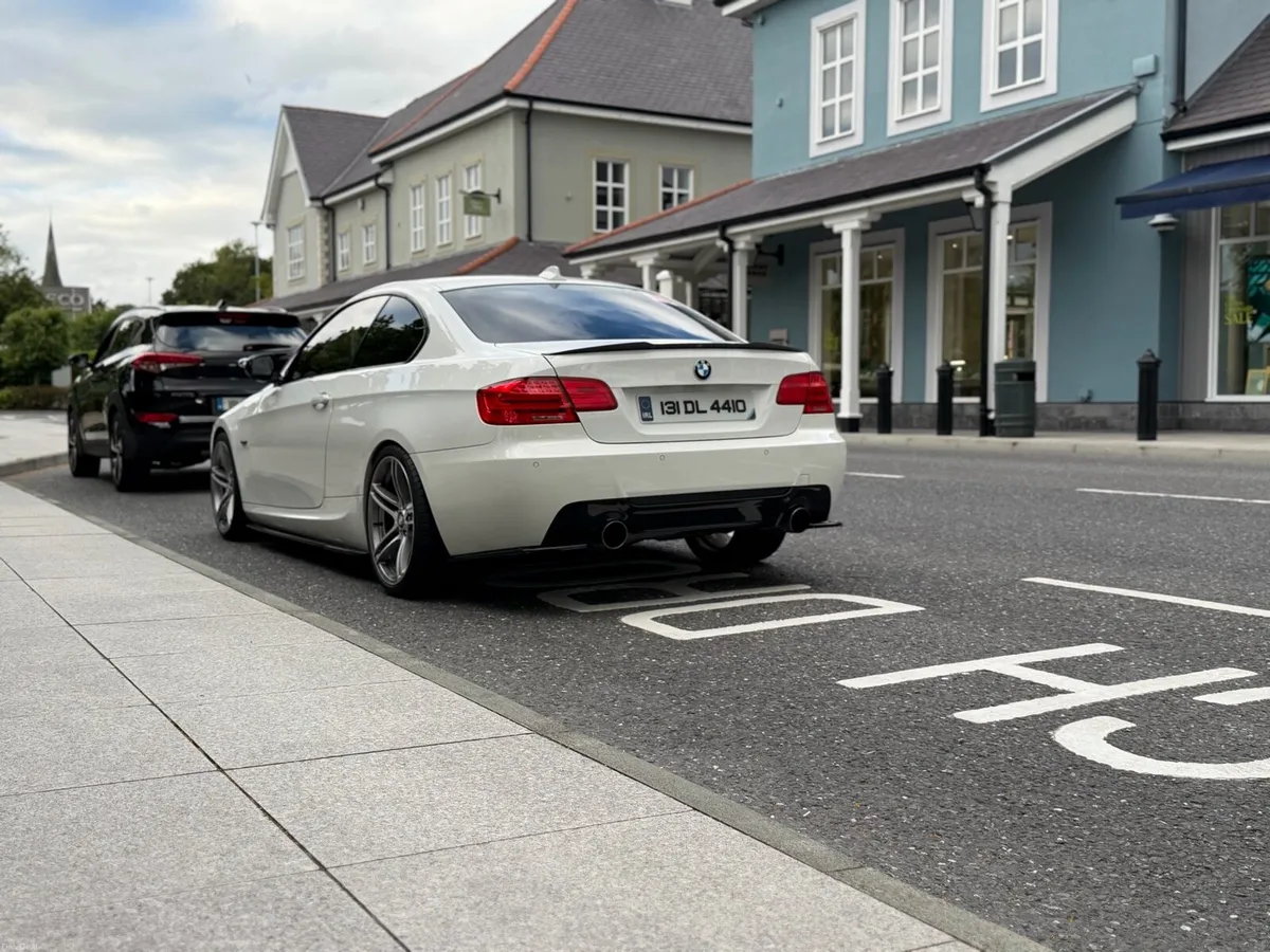 BMW e92 320d Automatic - Image 1