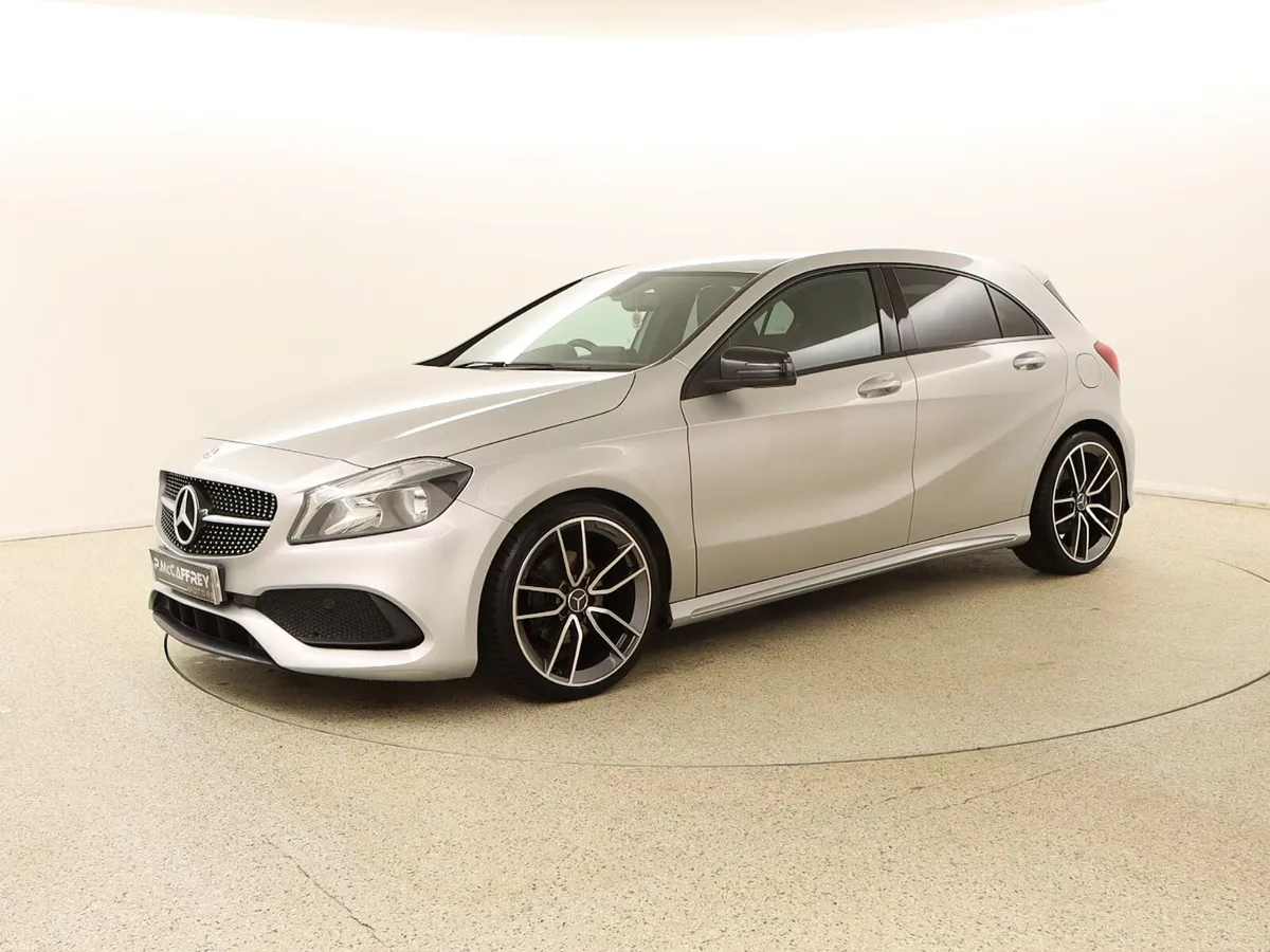 2017 Mercedes-Benz A200D AMG SPORT PREMIUM - Image 3