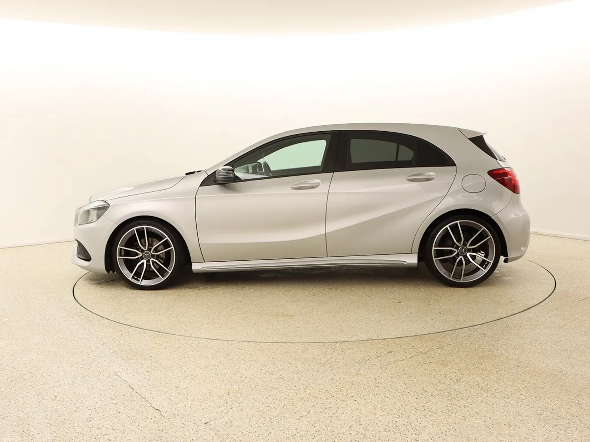 2017 Mercedes-Benz A200D AMG SPORT PREMIUM - Image 4