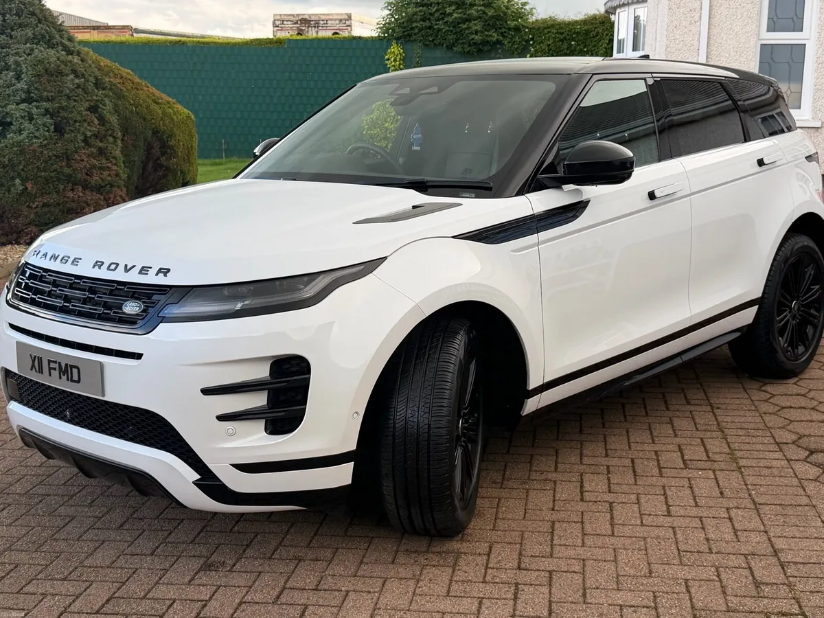 Land Rover Evoque - Image 1