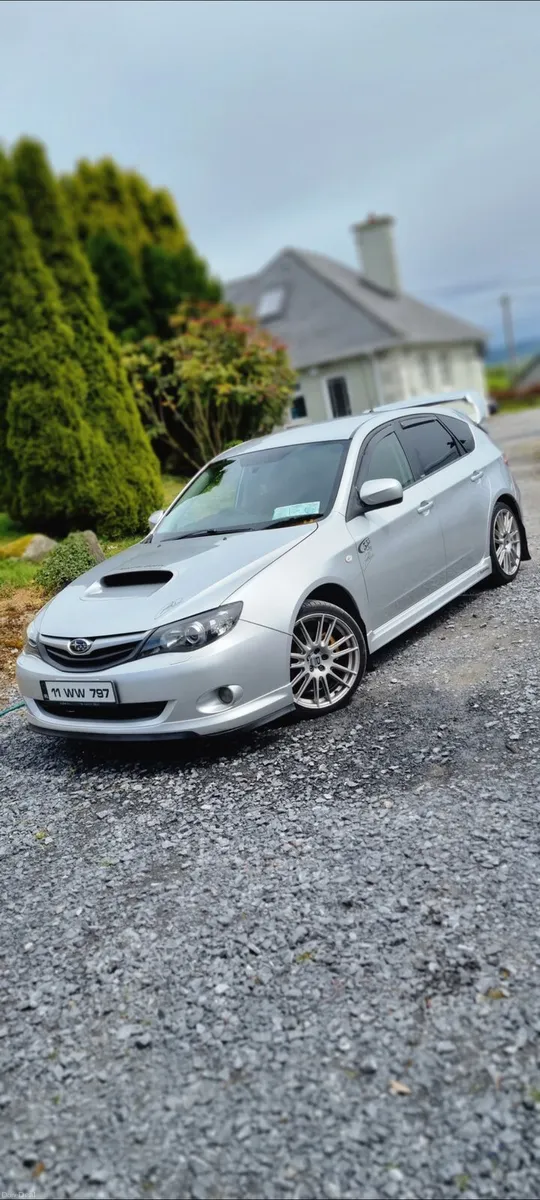 Subaru Impreza 2.0TD - Image 2