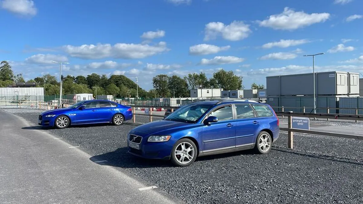2010 Volvo V50 - Image 1