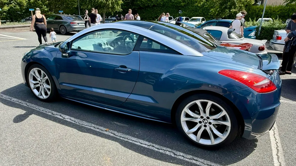 Peugeot RCZ GT 2.0 - Excellent Condition - Image 4