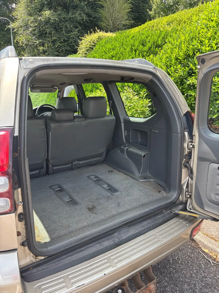 Landcruiser 5 seat crewcab 333 tax - Image 6