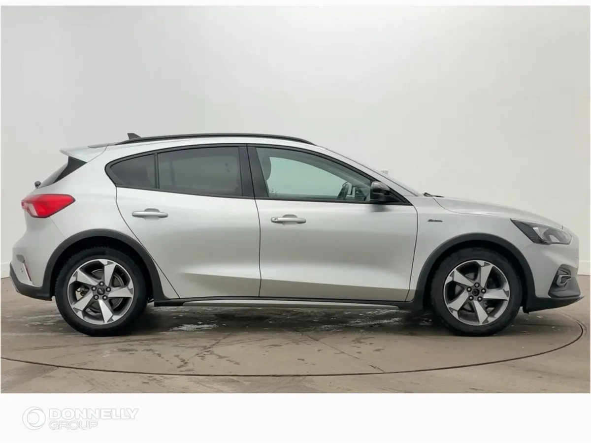 Ford Focus Diesel Hatchback Active Edition - Image 4