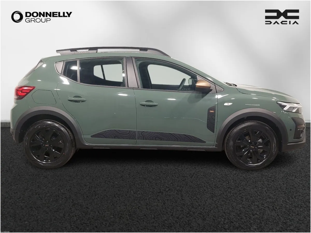 Dacia Sandero Stepway Hatchback Extreme - Image 3
